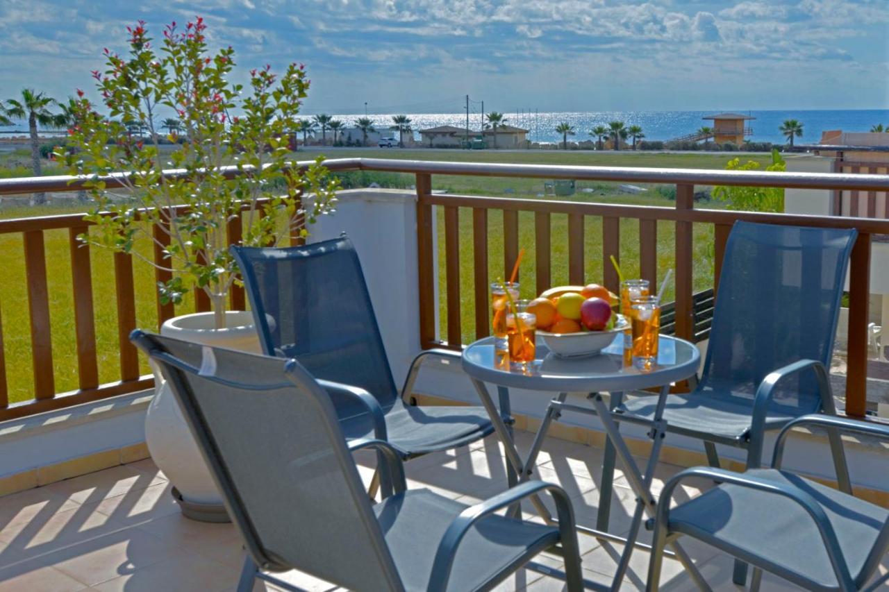 Villa Rosedale By Ezoria Villas Agia Napa Buitenkant foto