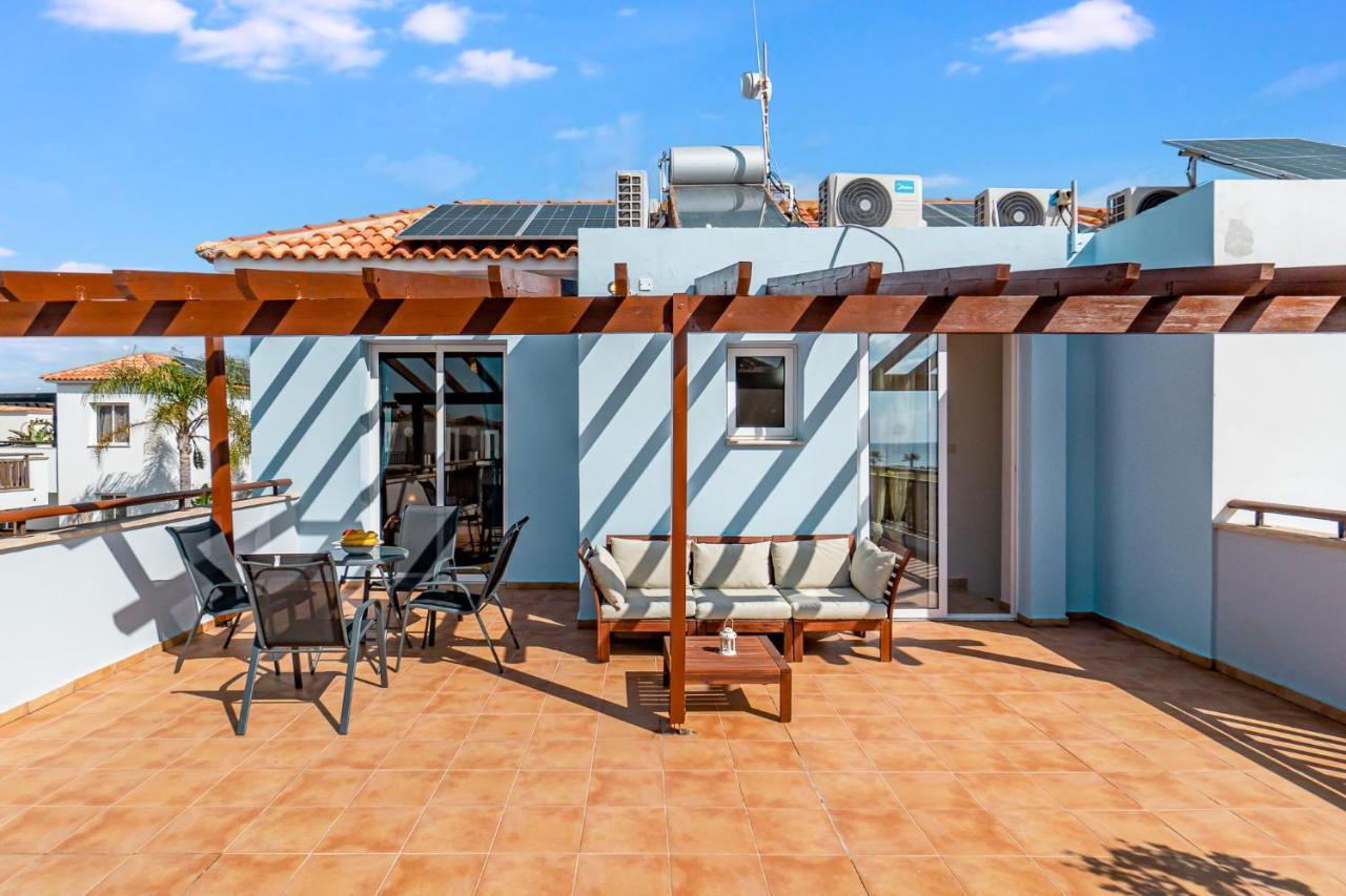 Villa Rosedale By Ezoria Villas Agia Napa Buitenkant foto