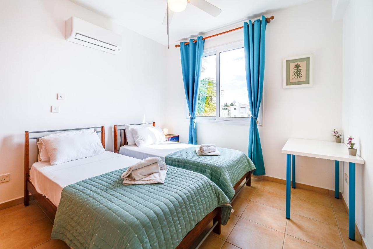 Villa Rosedale By Ezoria Villas Agia Napa Buitenkant foto