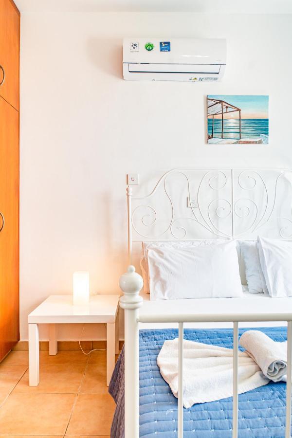 Villa Rosedale By Ezoria Villas Agia Napa Buitenkant foto