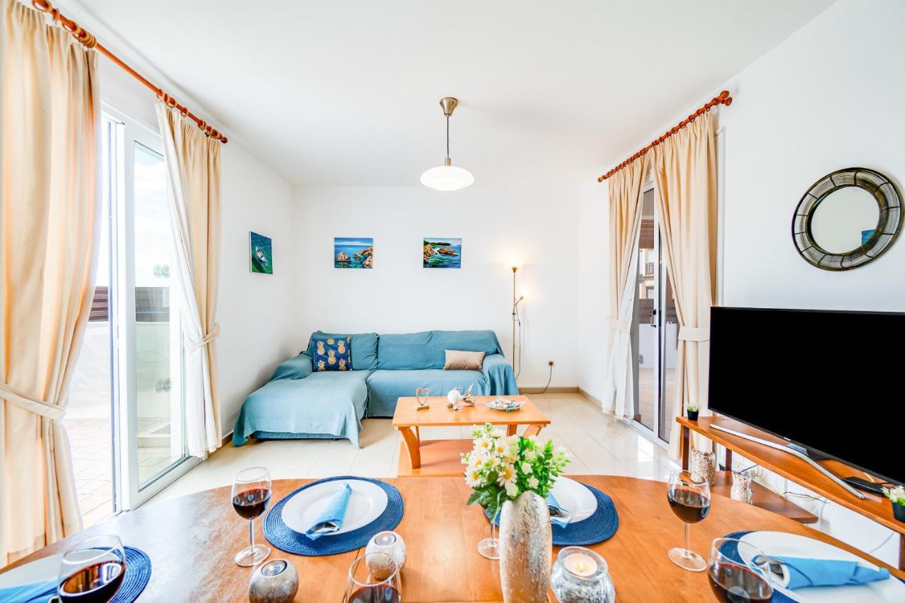 Villa Rosedale By Ezoria Villas Agia Napa Buitenkant foto