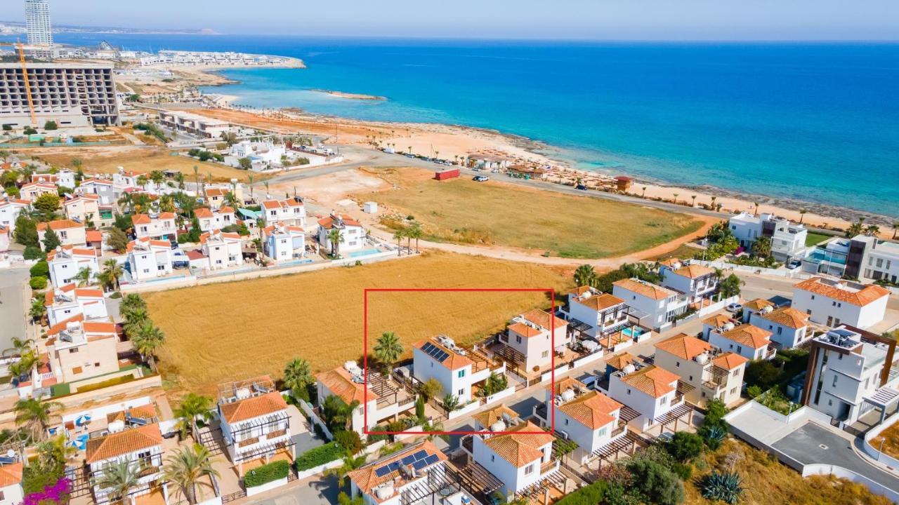 Villa Rosedale By Ezoria Villas Agia Napa Buitenkant foto
